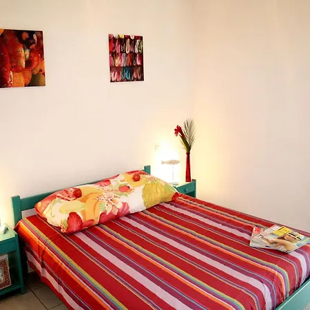 Comfortable With A Terrace At 800 M From The Sea * Saint-Cyprien (Pyrenees-Orientales)