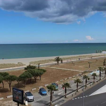Comfortable With A Terrace At 800 M From The Sea *
